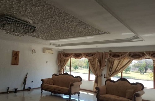 Choma Casa | Twin Cave Lodge