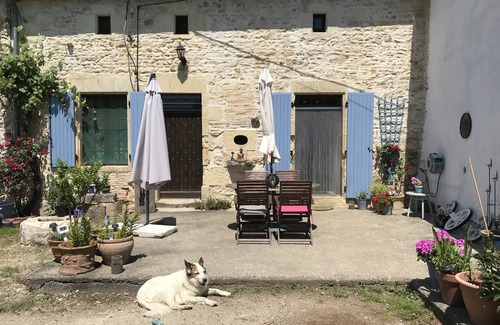 Le Vieux-Cerier Cabina | Twin Emperor Tent - Bbq, Pool & Pet Friendly