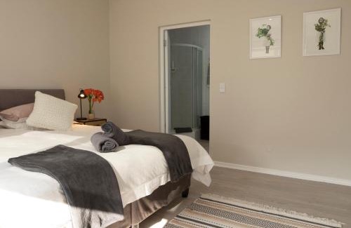 Hermanus City-Centre Apartamento | Twin Gables, centrally located 2 bedroom apartment
