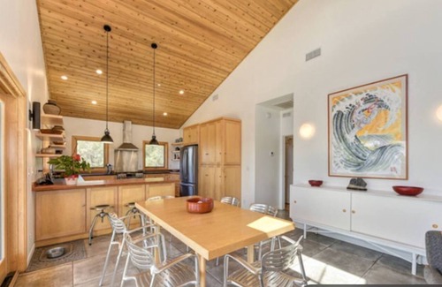 Volcano Casa | Twin Houses on 25 Acres