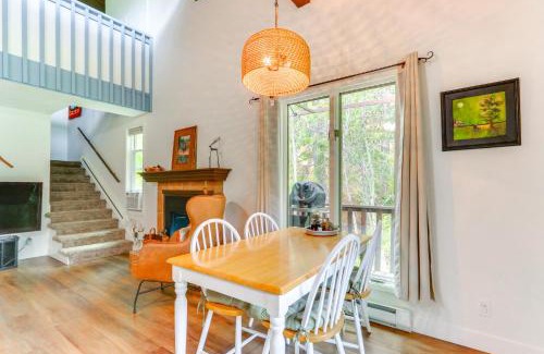 Rathdrum Apartamento | Twin Lakes Village Condo on 3rd Fairway!