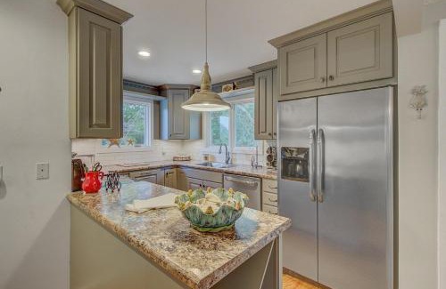 Charleston County Casa | Twin Oaks 26 by Wild Dunes, with Golf View