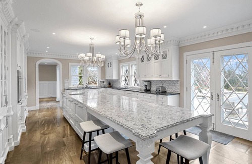 Geneva Casa | Twin Oaks Lake Estate: Luxury Lake Home on Seneca Lake
