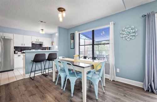 Dolphin's Cove Casa | Twin Palms Beach House - Pool! Hottub! Game Room!