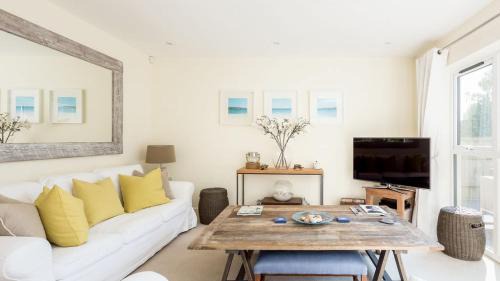 Poole Casa | Twin Palms