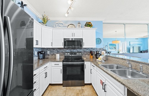 Long Beach Condominio | Twin Palms Resort by Panhandle Getaways
