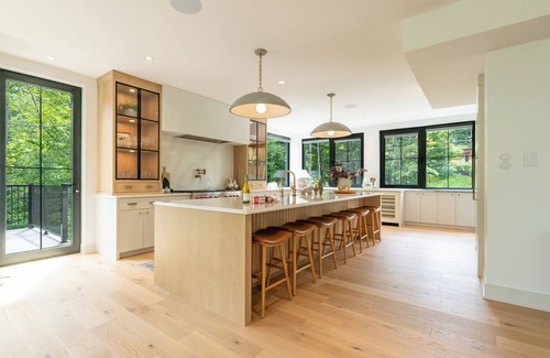 Morin Heights Casa | TWIN PEAKS - LUXURY 5BR SKI-IN /SKI-OUT