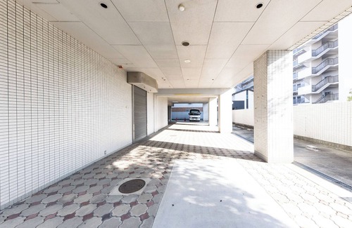 Mikuni Casa | Twin Room Includes admission ticket to Shinshu On / Toyonaka Ōsaka