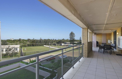 The Entrance North Apartamento | Twin Shores, Unidad 113