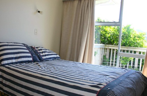 Waihi Beach Cabaña | Vistas dobles - Waihi Beach Holiday Home