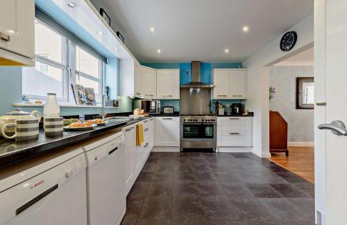 Tenby Casa | Twmbarlwm