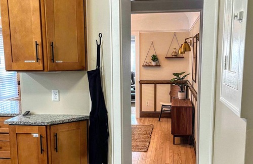 Shorewood Casa | Two 3 Bedroom units/Entire building I Shorewood