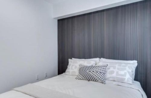 West End Apartamento | Two Bed & Breakfast Eterno Davie Village by Sunset Beach & Parking