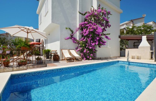 Rogoznica Apartamento | Two Bedroom Apartment Vlah A2
