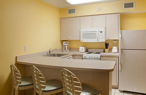 Daytona Beach Shores Complejo | Two Bedroom, Luxury Condo, Daytona Beach, FL (3213285)