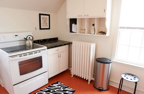 Viroqua Apartamento | Two Bedroom airy modern apartment - Green Door