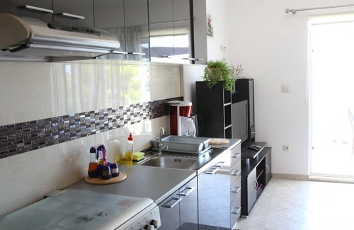 Drvenik Mali Apartamento | Apartamento para dos personas con terraza y vista al mar Drvenik Mali, Drvenik (A-16787-a)