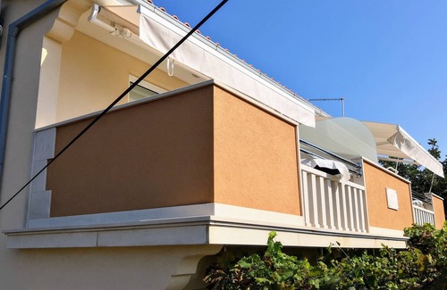 Drvenik Mali Apartamento | Apartamento para dos personas con terraza y vista al mar Drvenik Mali, Drvenik (A-16787-a)