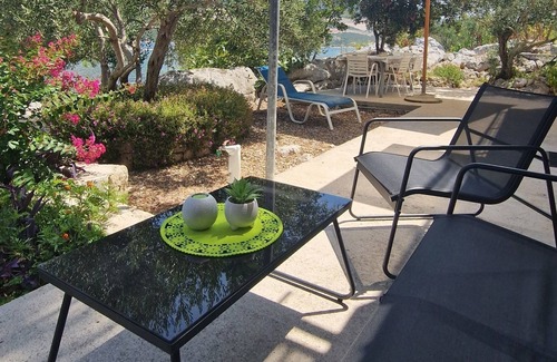 Putnikovic Apartamento | Apartamento para dos personas en la playa Zuronja, Peljesac (A-13202-a)