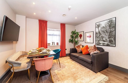 Hope Street Apartamento | Two Bedroom Apartment 207 (Sleeps 7)