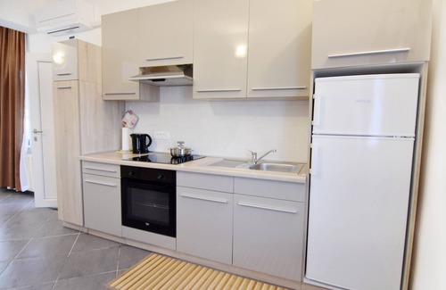 Crveni Vrh Apartamento | Apartamento para dos personas con una terraza Grupija, Umag (A-23568-a)
