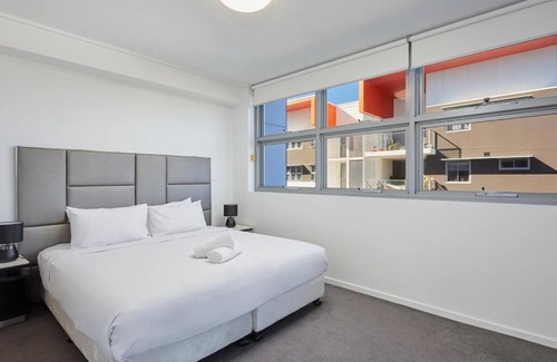 Robina Apartamento | Two bedroom Apartment in Robina Center