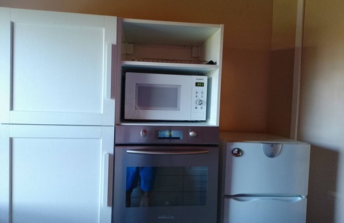 Mulhouse Apartamento | Two-bedroom apartment in a house, for 2 to 4 people, Shaded garden
