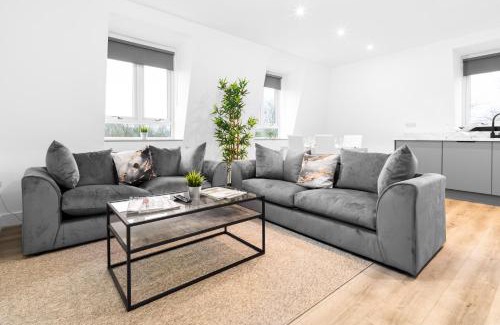 Smethwick Apartamento | Two Bedroom Apartment - Balcony - Parking - Netflix - Wifi - 8MC