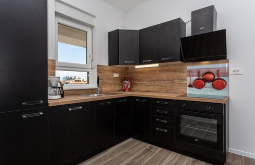 Porat Apartamento | Apartamento para dos personas con terraza y vista al mar Porat, Krk (A-19349-b)