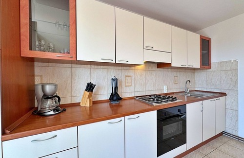 Barusici Apartamento | Apartamento para dos personas con balcón y vista al mar Malinska, Krk (A-23878-b)