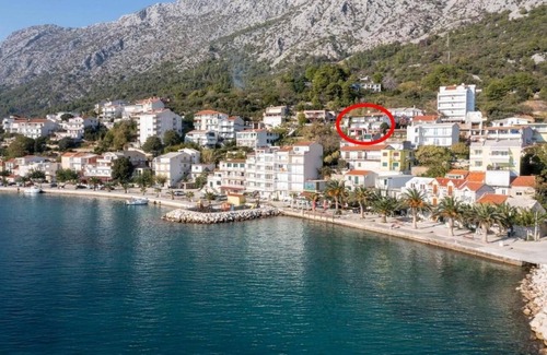 Zivogosce Apartamento | Apartamento para dos personas con balcón y vista al mar Zivogosce - Porat, Makarska (A-16289-d)