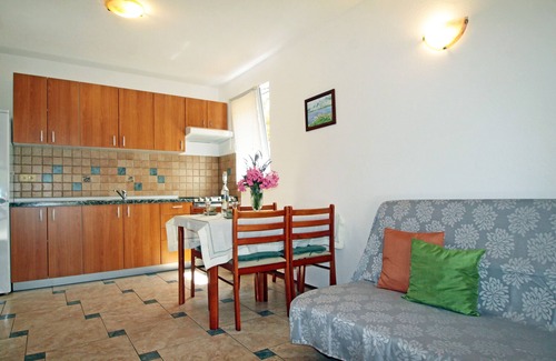 Vinjerac Apartamento | Apartamento para dos personas con terraza y vista al mar Vinjerac, Zadar (A-10413-a)