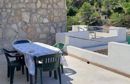 Bogomolje Apartamento | Apartamento para dos personas en la playa Bahía Bristova, Hvar (A-24165-a)