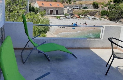 Bogomolje Apartamento | Apartamento para dos personas en la playa Bahía Bristova, Hvar (A-24165-a)