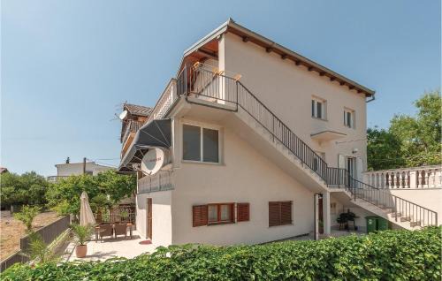 Pirovac Apartamento | Two-Bedroom Apartment In Pirovac