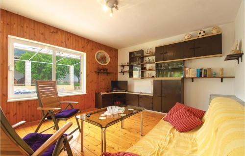Kneza Apartamento | Two-Bedroom Apartment In Racisce