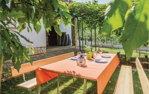 Zbandaj Apartamento | Two-Bedroom Apartment In Radmani