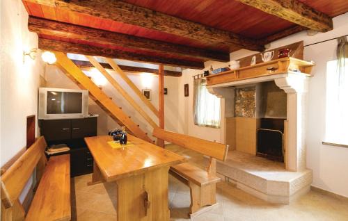 Flengi Apartamento | Two-Bedroom Apartment In Vrsar