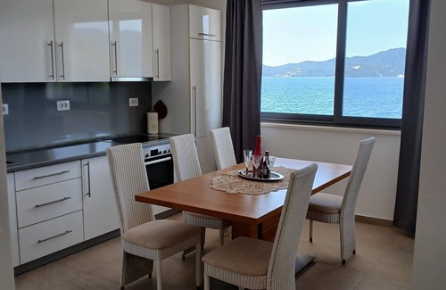 Viganj Apartamento | Apartamento para dos personas en la playa Viganj - Podac, Peljesac (A-24663-a)