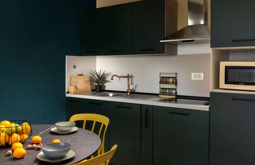 Stara Baska Apartamento | Apartamento para dos personas en la playa Stara Baska, Krk (A-23800-a)