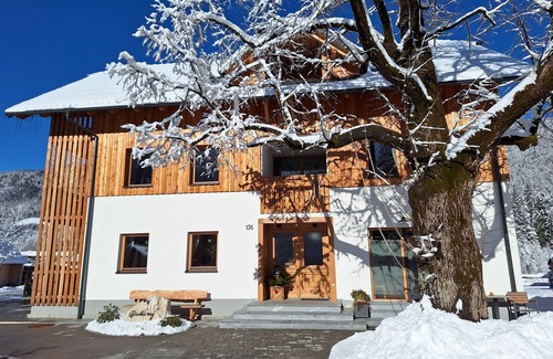 Ratece Apartamento | Two-bedroom apartment with a balcony and a stunning view of the Julian Alps