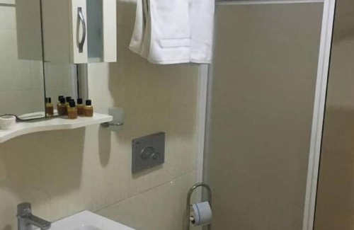 Istanbul Apartamento | Two bedroom apartment with a kitchen.