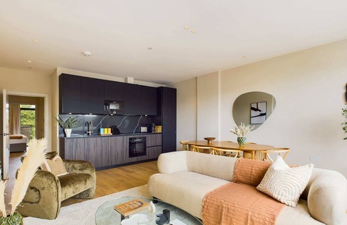 St. Pancras and Somers Town Apartamento | Two Bedroom Apartment with Balcony