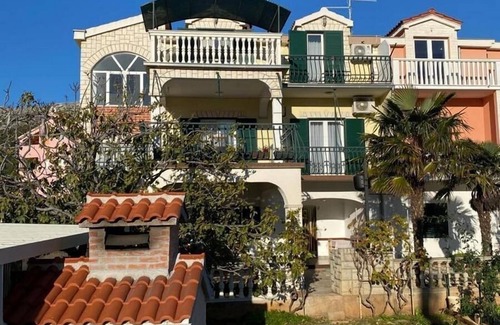 Grebastica Apartamento | Apartamento para dos personas con terraza y vista al mar Grebastica, Sibenik (A-4252-a)