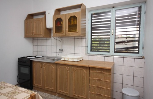 Grebastica Apartamento | Apartamento para dos personas con terraza y vista al mar Grebastica, Sibenik (A-6103-b)