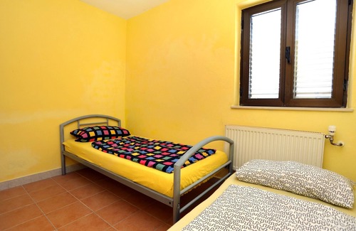 Drace Apartamento | Two bedroom apartment with terrace Drace, Peljesac (A-10126-a)