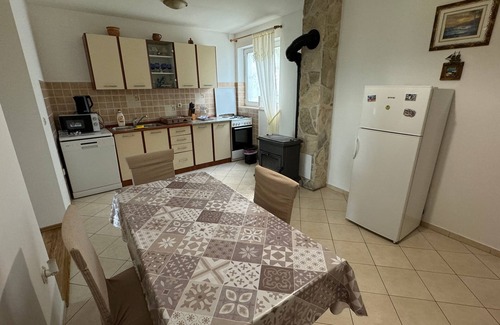 Orebic Apartamento | Apartamento para dos personas con terraza y vista al mar Orebic, Peljesac (A-16326-a)