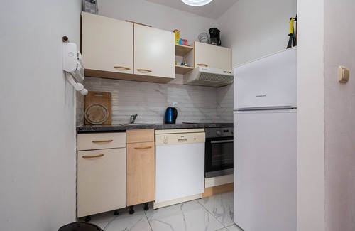 Donji Karin Apartamento | Apartamento para dos personas con terraza y vista al mar Donji Karin, Novigrad (A-22350-a)