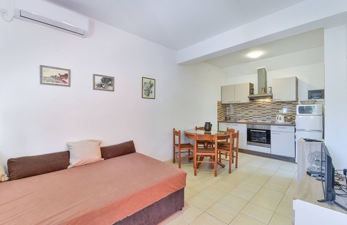 Zadar Apartamento | Apartamento para dos personas con una terraza Zadar (A-20037-b)