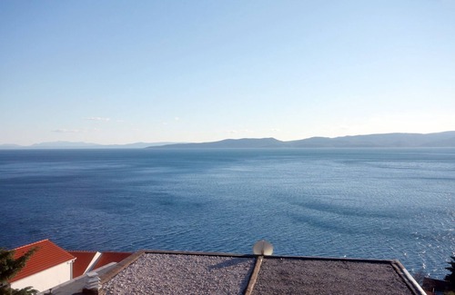 Pisak Apartamento | Apartamento para dos personas con balcón y vista al mar Pisak, Omis (A-5975-e)
